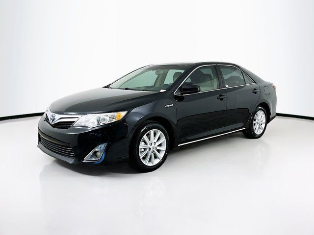 2013 Toyota Camry Hybrid XLE