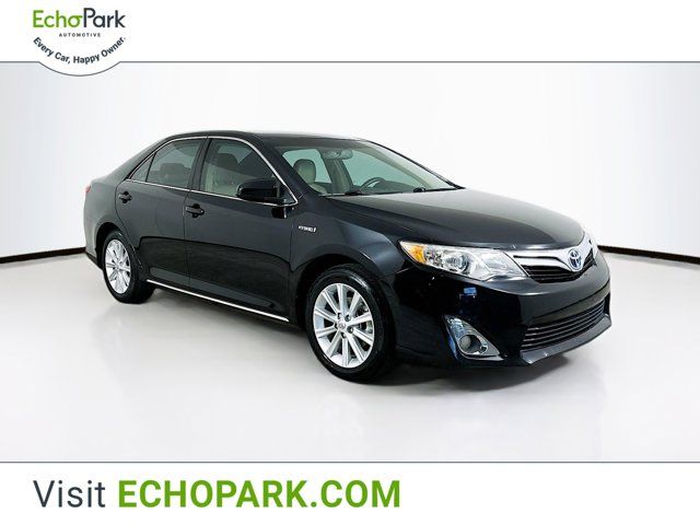 2013 Toyota Camry Hybrid XLE