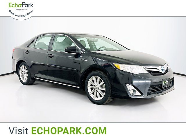 2013 Toyota Camry Hybrid XLE