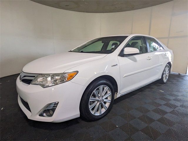 2013 Toyota Camry Hybrid XLE