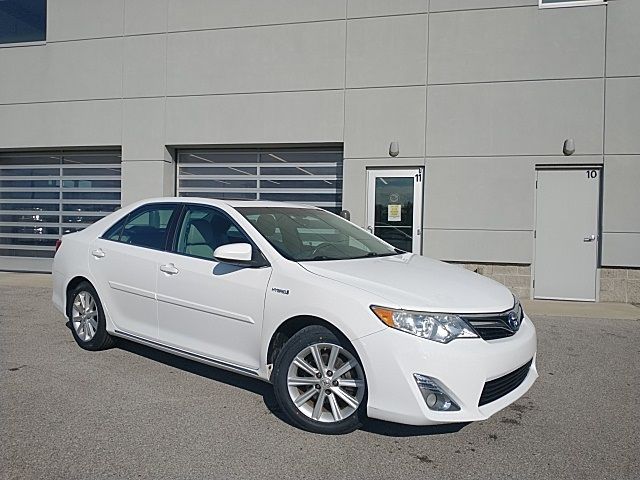 2013 Toyota Camry Hybrid XLE