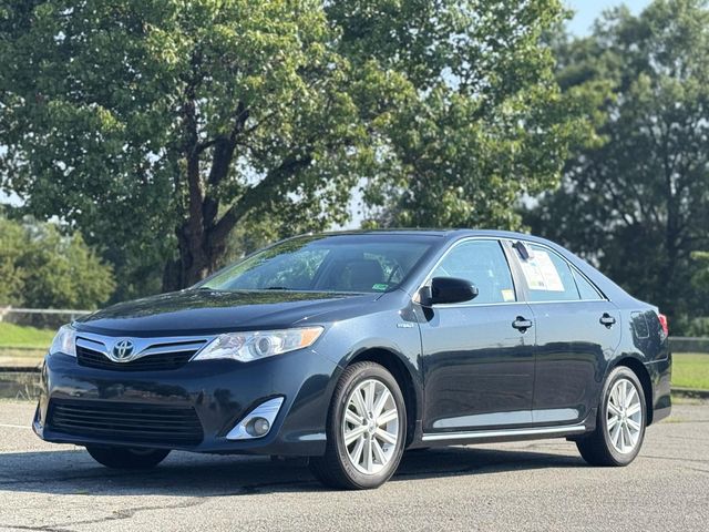 2013 Toyota Camry Hybrid XLE