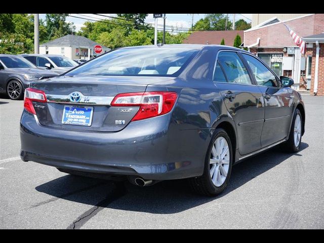 2013 Toyota Camry Hybrid XLE