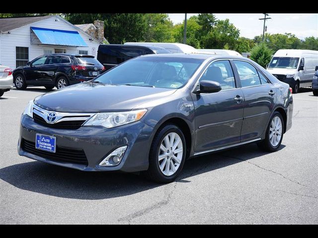 2013 Toyota Camry Hybrid XLE