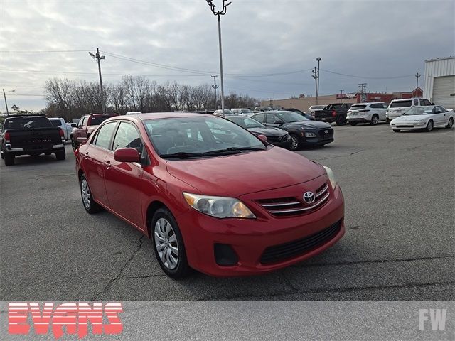 2013 Toyota Corolla LE