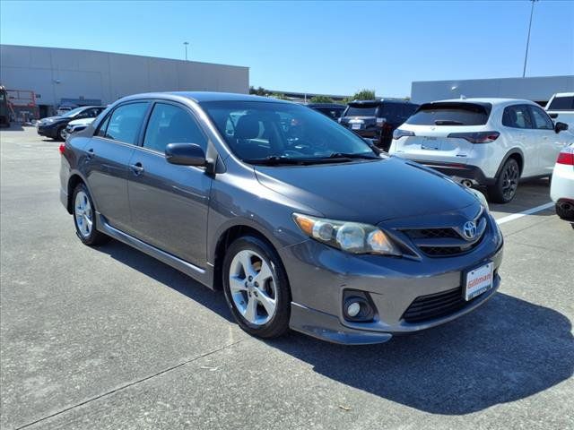 2013 Toyota Corolla S