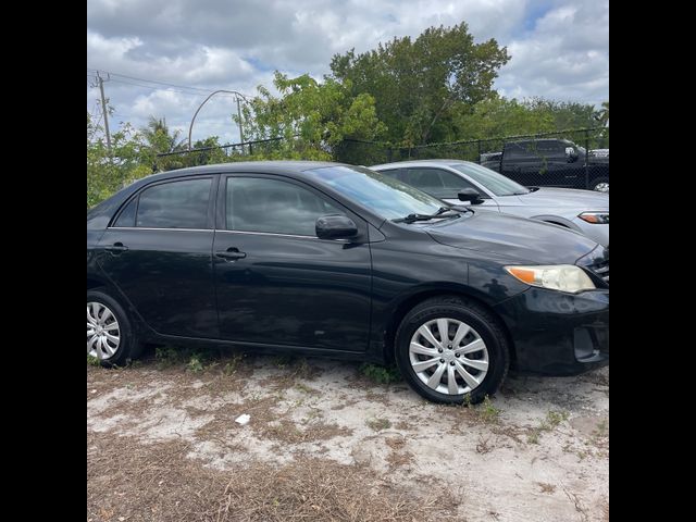 2013 Toyota Corolla LE