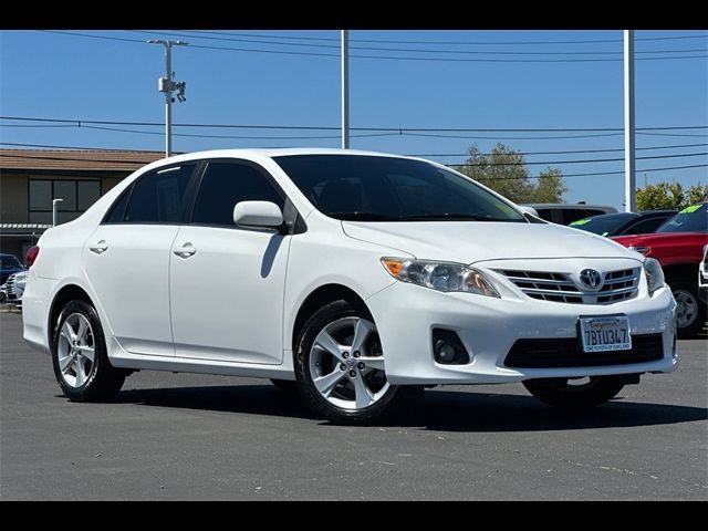 2013 Toyota Corolla LE