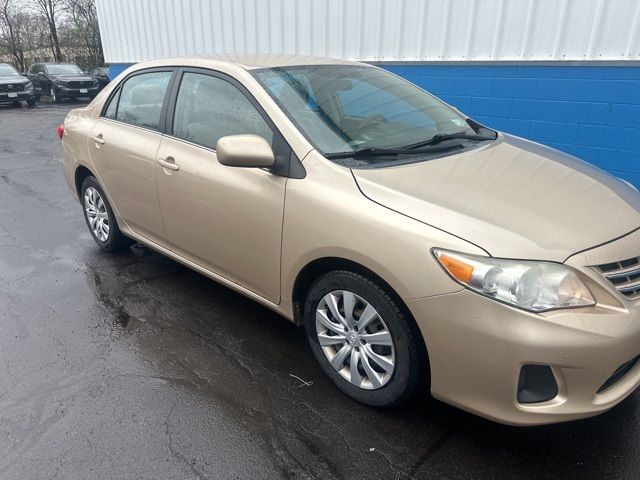 2013 Toyota Corolla LE
