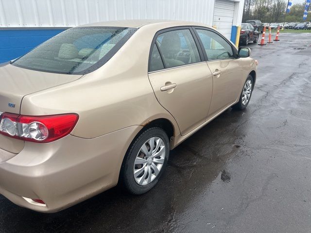2013 Toyota Corolla LE