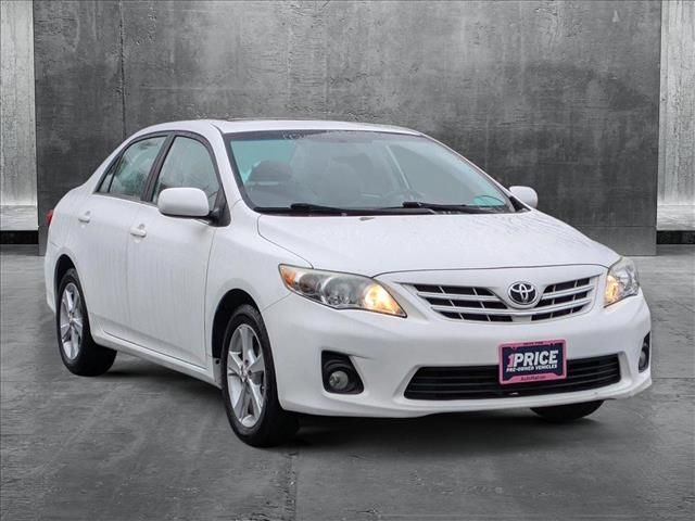 2013 Toyota Corolla LE