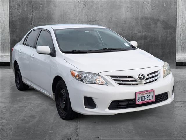 2013 Toyota Corolla LE