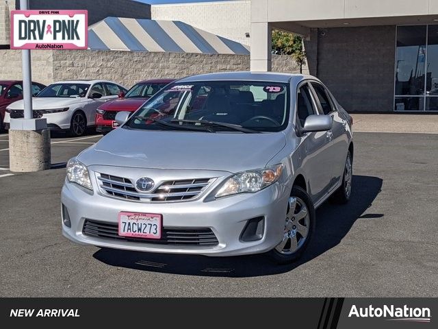 2013 Toyota Corolla LE