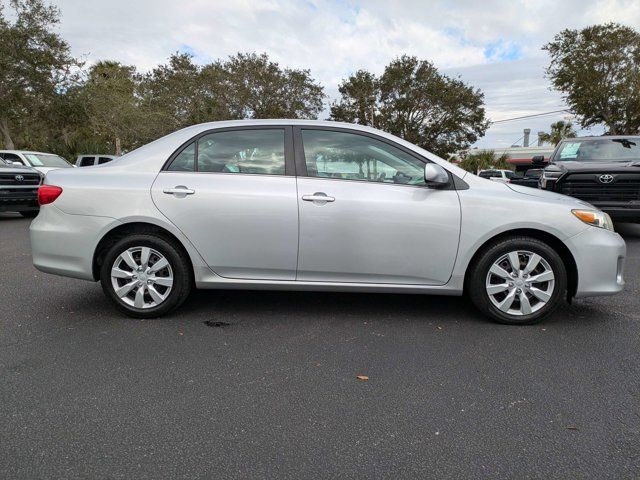 2013 Toyota Corolla LE