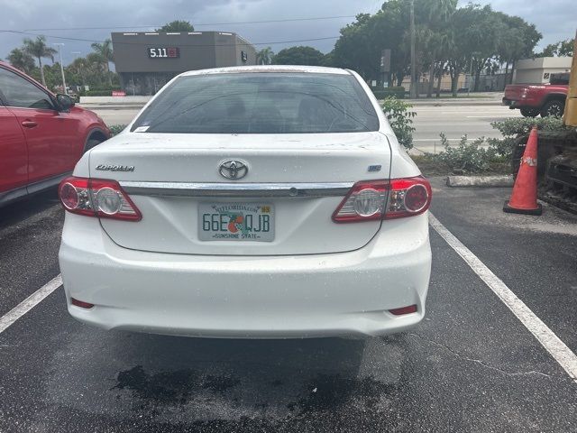 2013 Toyota Corolla LE