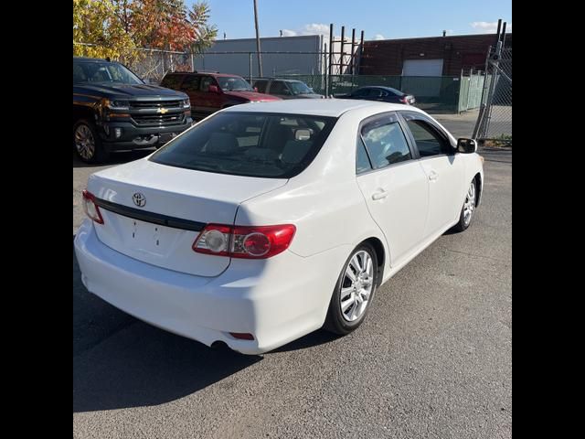 2013 Toyota Corolla LE