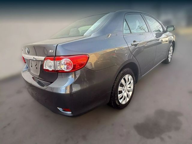 2013 Toyota Corolla LE