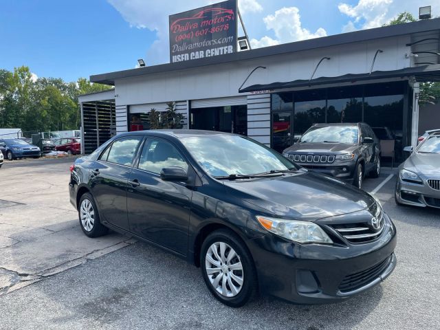 2013 Toyota Corolla LE