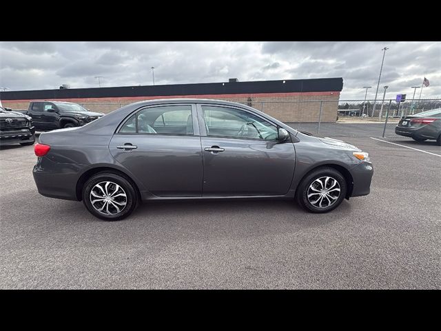 2013 Toyota Corolla LE