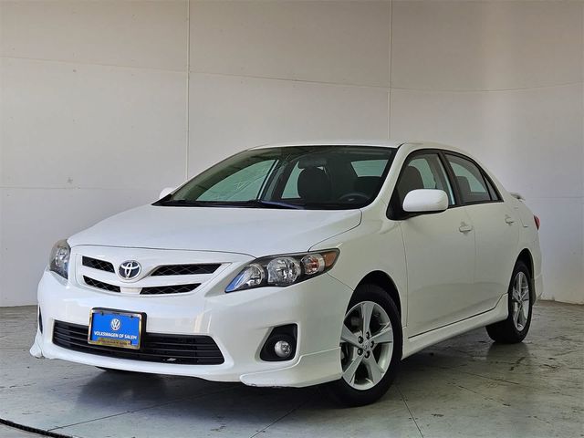 2013 Toyota Corolla S