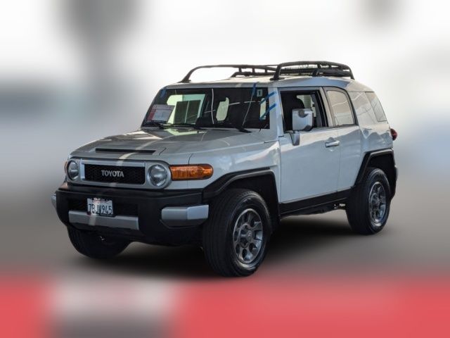 2013 Toyota FJ Cruiser Base