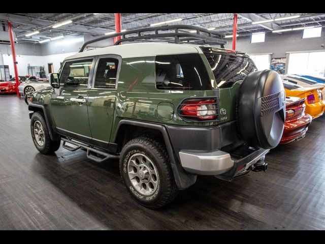 2013 Toyota FJ Cruiser Base