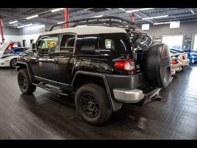 2013 Toyota FJ Cruiser Base