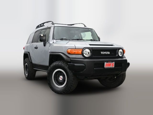 2013 Toyota FJ Cruiser Base