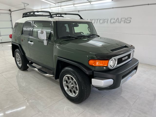 2013 Toyota FJ Cruiser Base