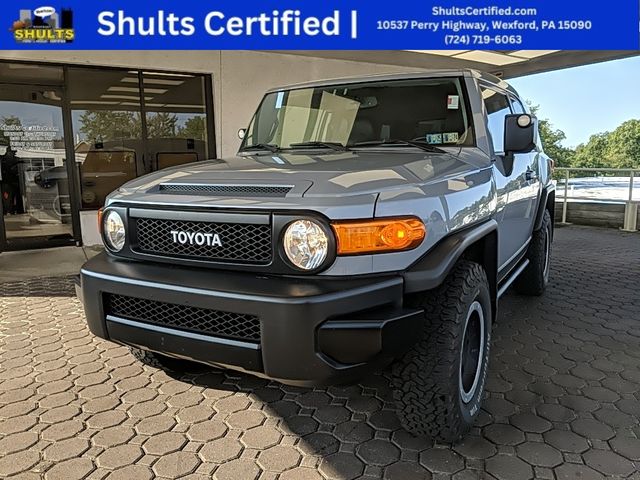 2013 Toyota FJ Cruiser Base