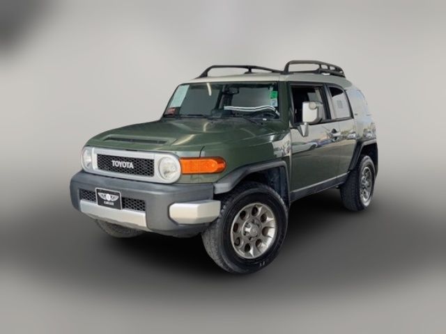 2013 Toyota FJ Cruiser Base