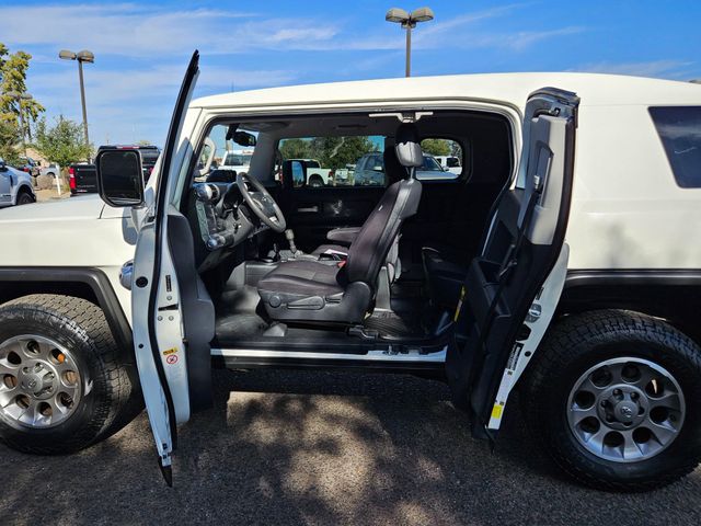 2013 Toyota FJ Cruiser Base