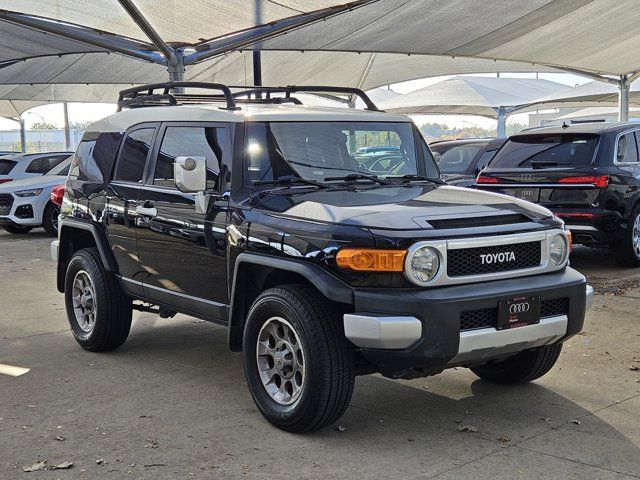 2013 Toyota FJ Cruiser Base