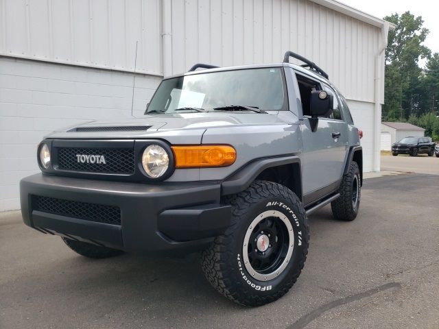 2013 Toyota FJ Cruiser Base