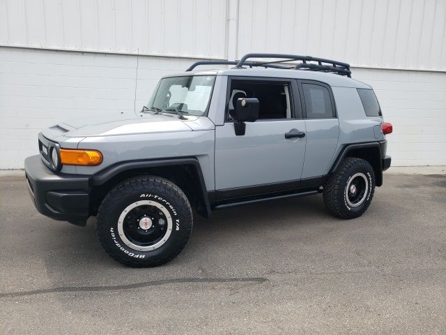 2013 Toyota FJ Cruiser Base