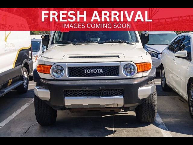 2013 Toyota FJ Cruiser Base