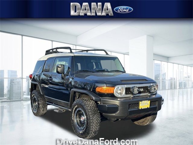 2013 Toyota FJ Cruiser Base