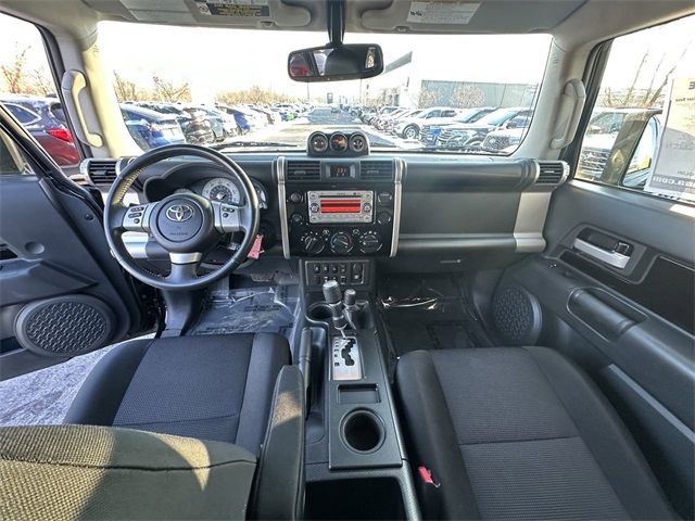 2013 Toyota FJ Cruiser Base