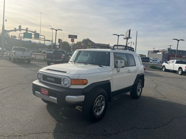 2013 Toyota FJ Cruiser Base