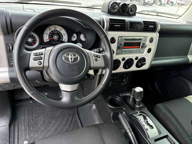 2013 Toyota FJ Cruiser Base