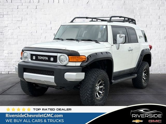 2013 Toyota FJ Cruiser Base