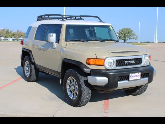 2013 Toyota FJ Cruiser Base