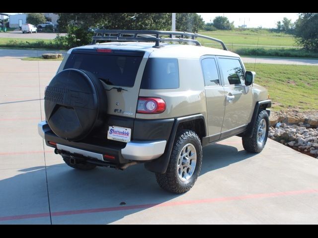 2013 Toyota FJ Cruiser Base