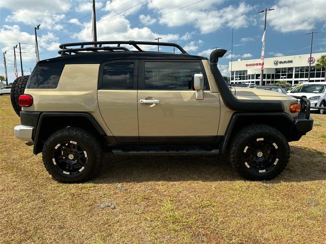 2013 Toyota FJ Cruiser Base