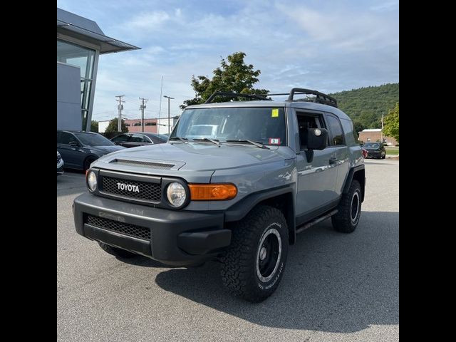 2013 Toyota FJ Cruiser Base