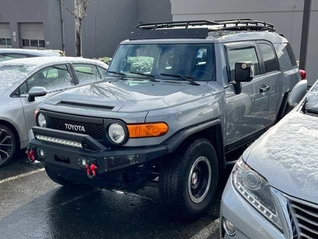 2013 Toyota FJ Cruiser Base