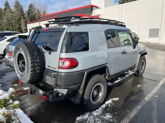 2013 Toyota FJ Cruiser Base