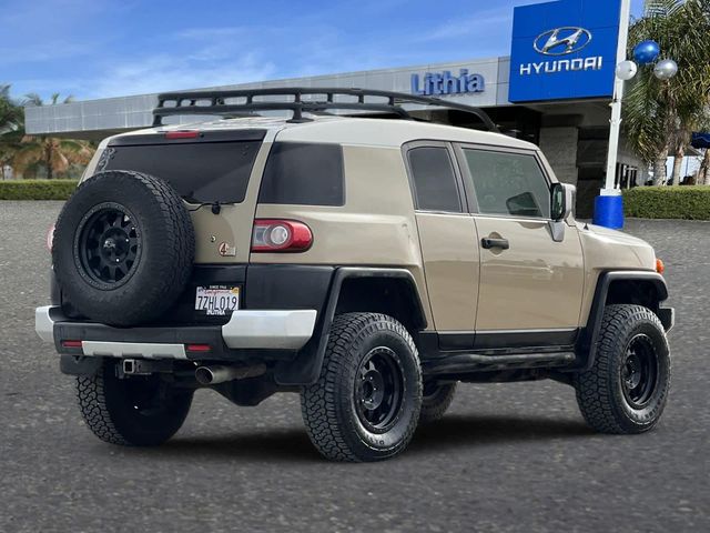 2013 Toyota FJ Cruiser Base