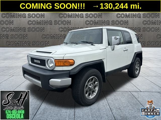 2013 Toyota FJ Cruiser Base