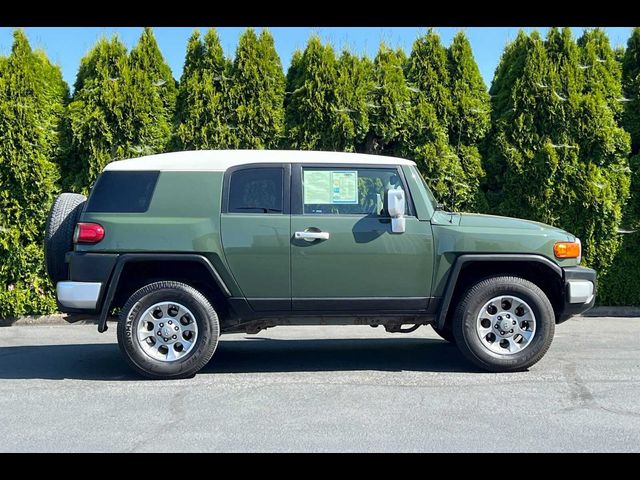 2013 Toyota FJ Cruiser Base